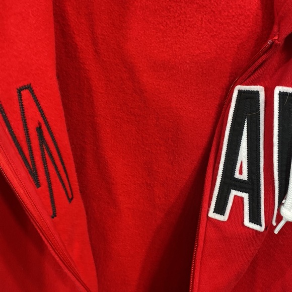 361. Hudson's Bay Men team Canada vest, size L - Picture 4 of 7